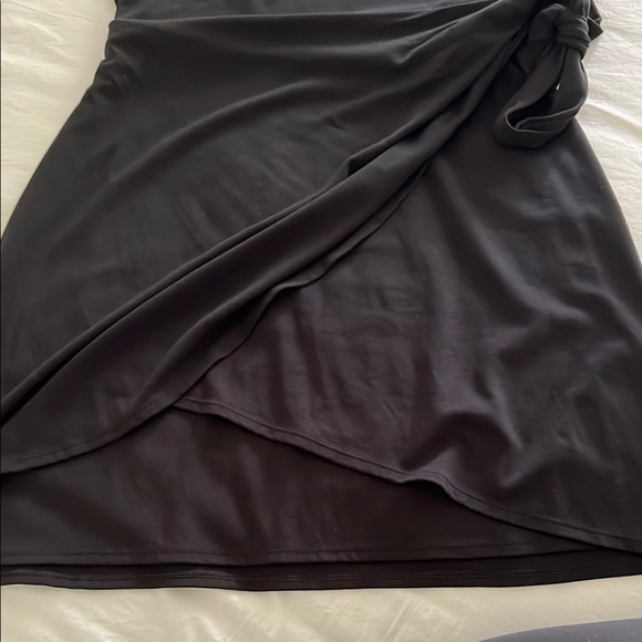 Aritzia Saturn Sleeveless Dress - Picture 3 of 5